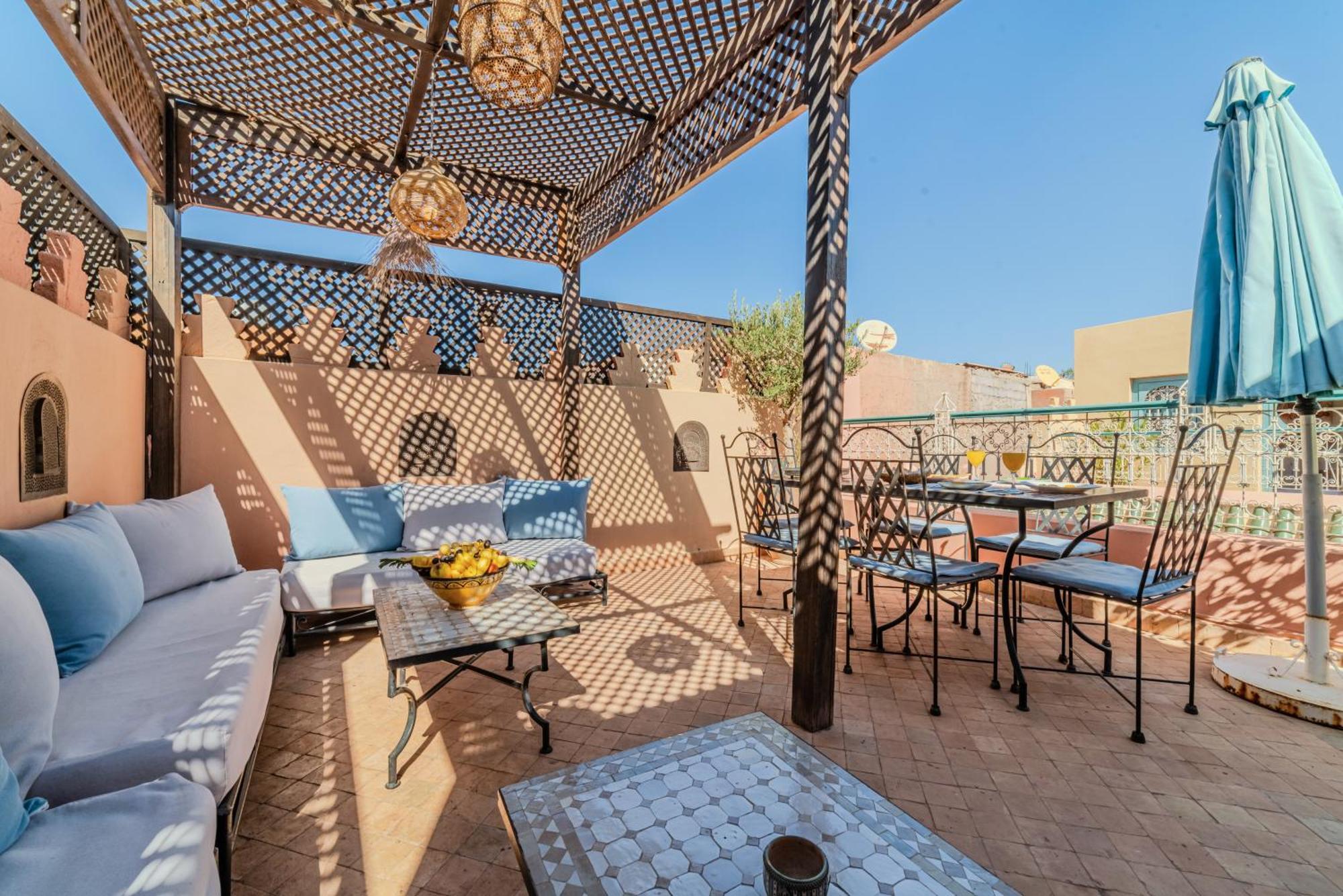 Riad Ayla Avec Piscine Privee 马拉喀什 外观 照片