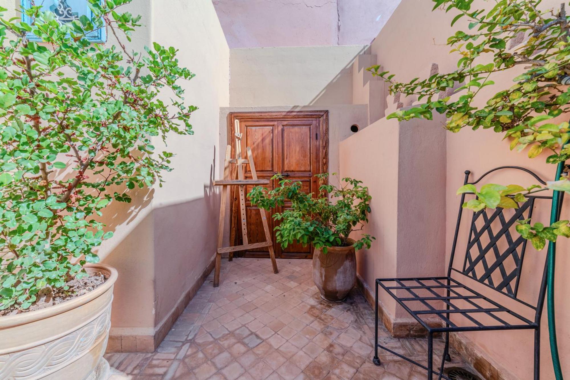 Riad Ayla Avec Piscine Privee 马拉喀什 外观 照片