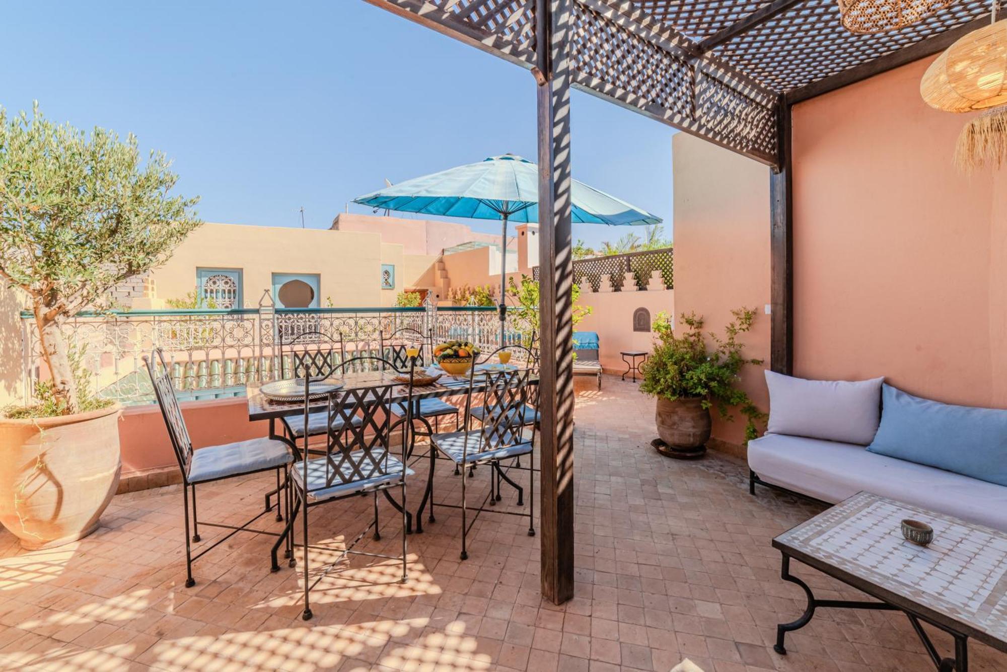 Riad Ayla Avec Piscine Privee 马拉喀什 外观 照片