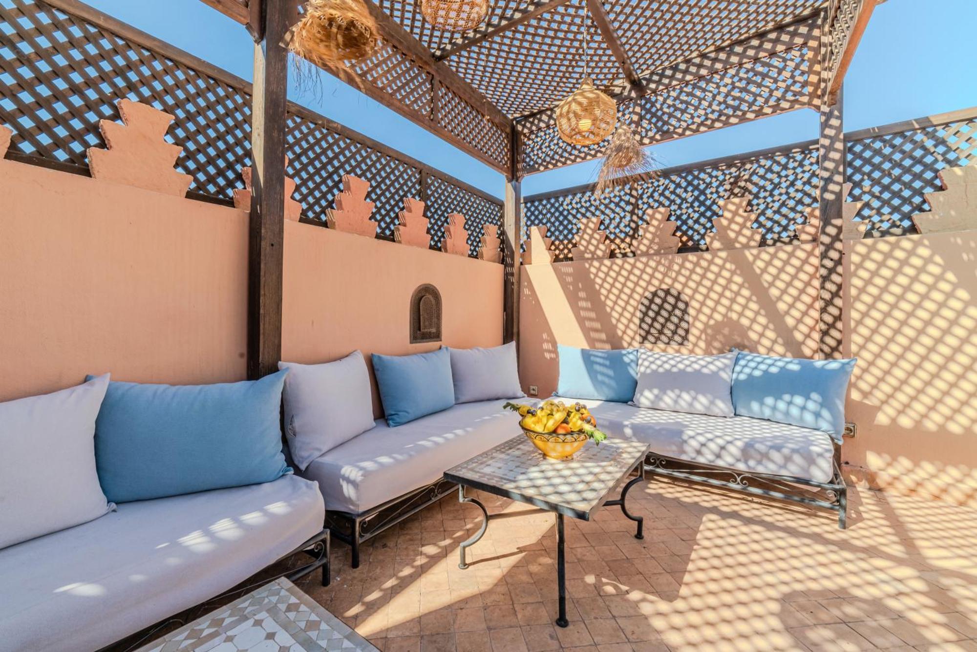 Riad Ayla Avec Piscine Privee 马拉喀什 外观 照片
