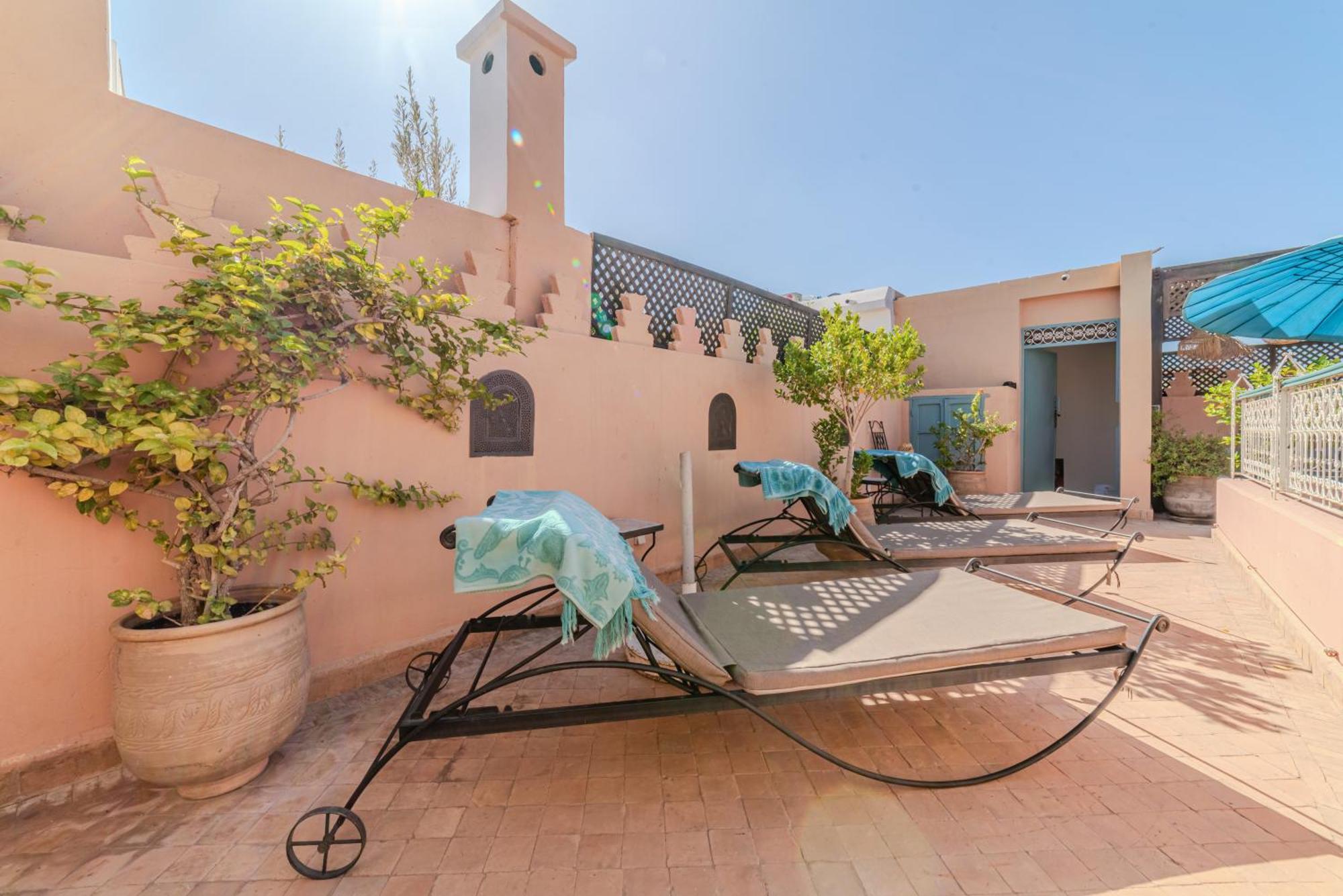 Riad Ayla Avec Piscine Privee 马拉喀什 外观 照片