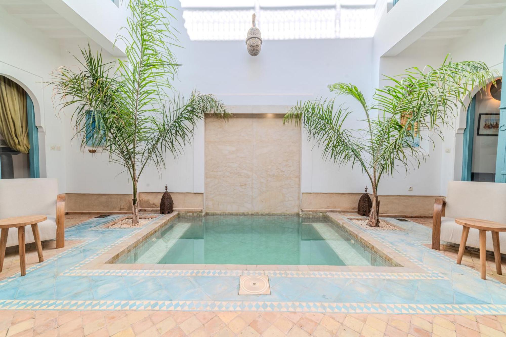 Riad Ayla Avec Piscine Privee 马拉喀什 外观 照片