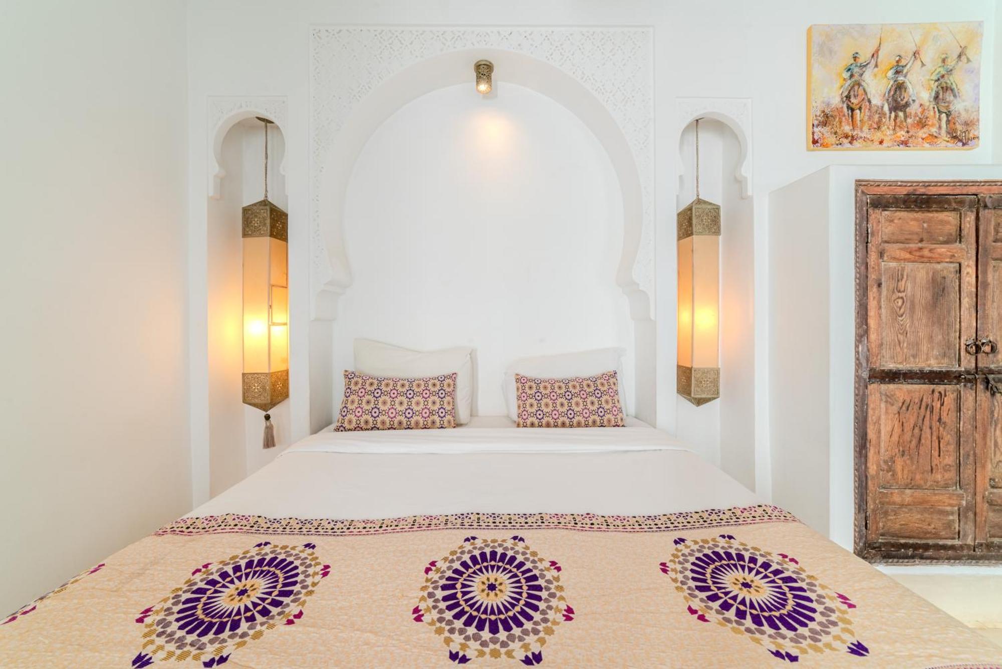 Riad Ayla Avec Piscine Privee 马拉喀什 外观 照片