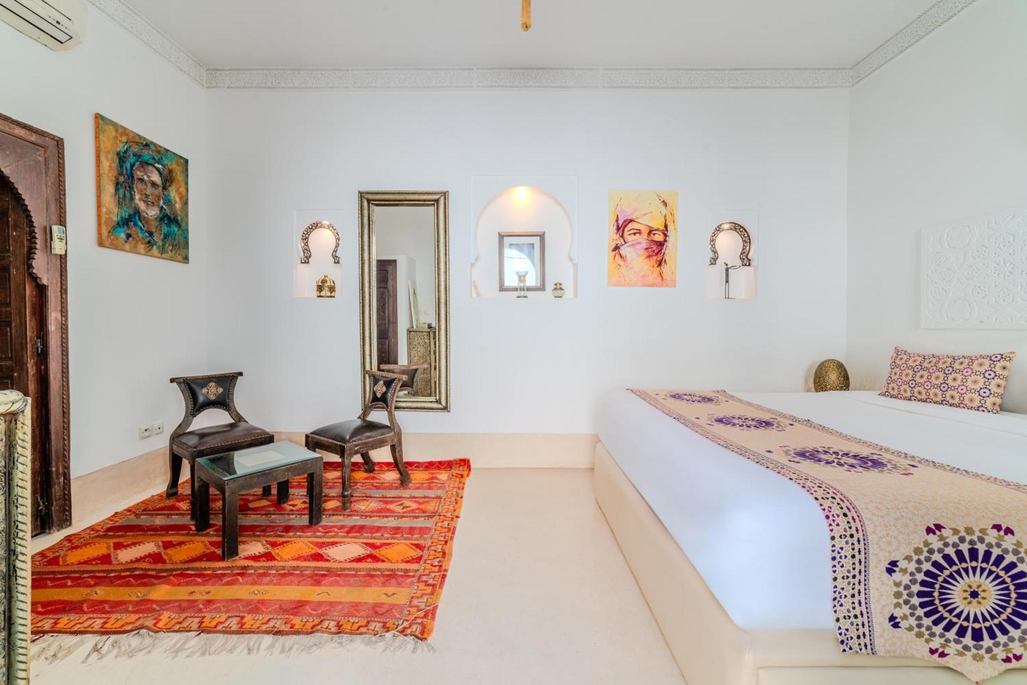 Riad Ayla Avec Piscine Privee 马拉喀什 外观 照片